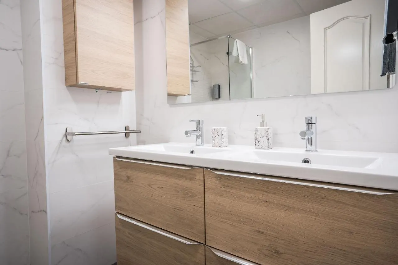 Ibericabeds Nueva De San Anton Apartment Granada